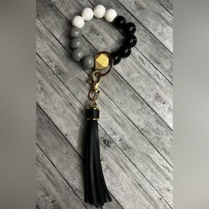 COPY - - Hand Crafted - Bead Keychain - Grey/White/Black
